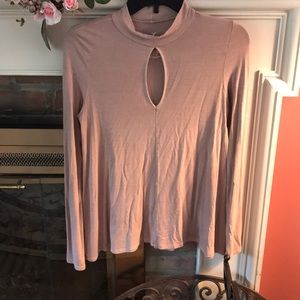 American Eagle blush long sleeve